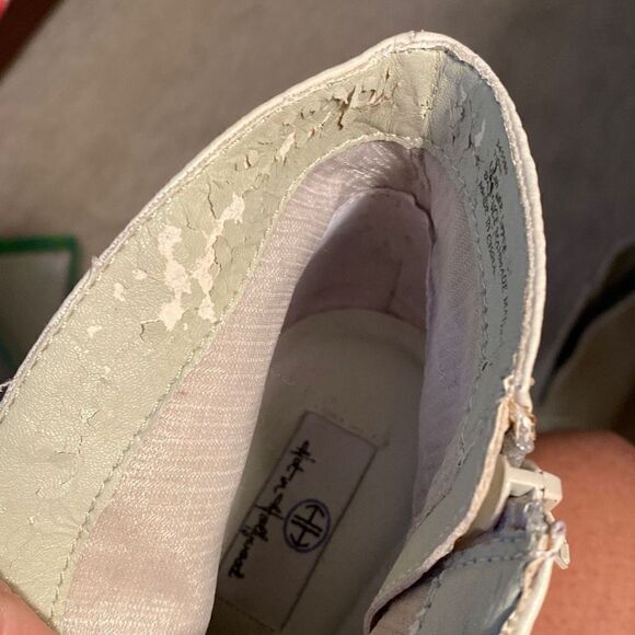 Hot in Hollywood Womens Winter White Booties with Spat Covers, Size 7.5M - Picture 10 of 16